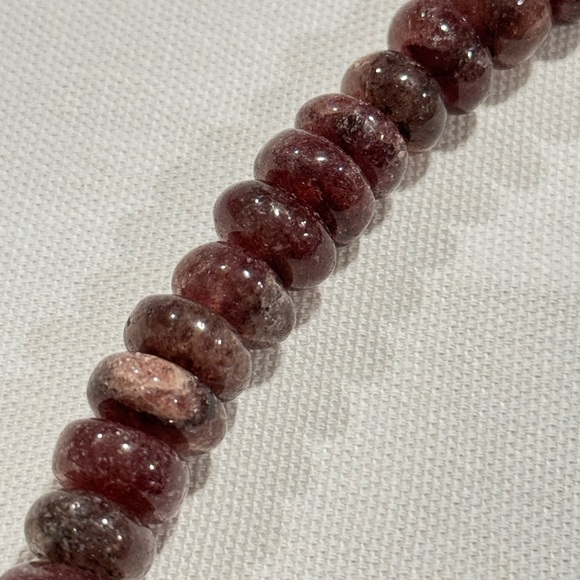 Strawberry Quartz rondelle beads necklace - Picture 4 of 5